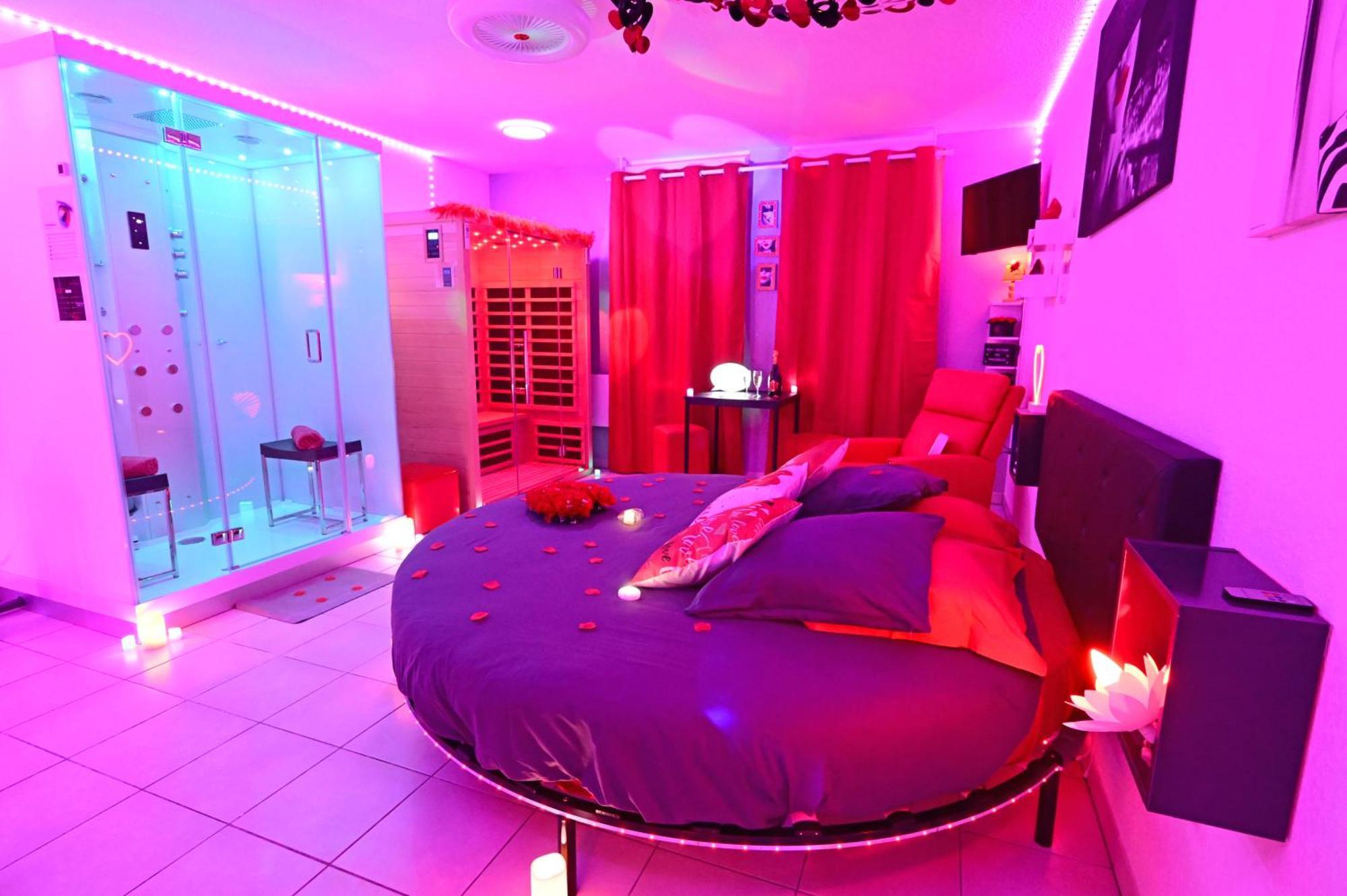 Love Room A Deux Pas De L'Ocean Avec Hammam, Sauna Et Bain A 2 :-) Biscarrosse Kültér fotó