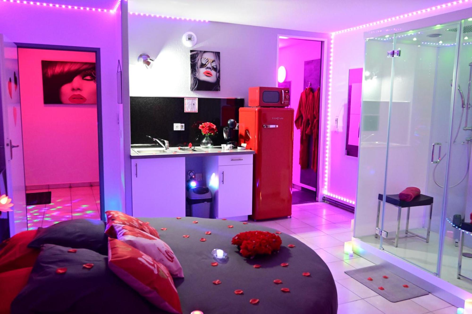 Love Room A Deux Pas De L'Ocean Avec Hammam, Sauna Et Bain A 2 :-) Biscarrosse Kültér fotó